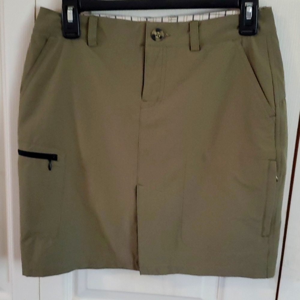 Eastern Mountain Sports skort size 0 ⛰️